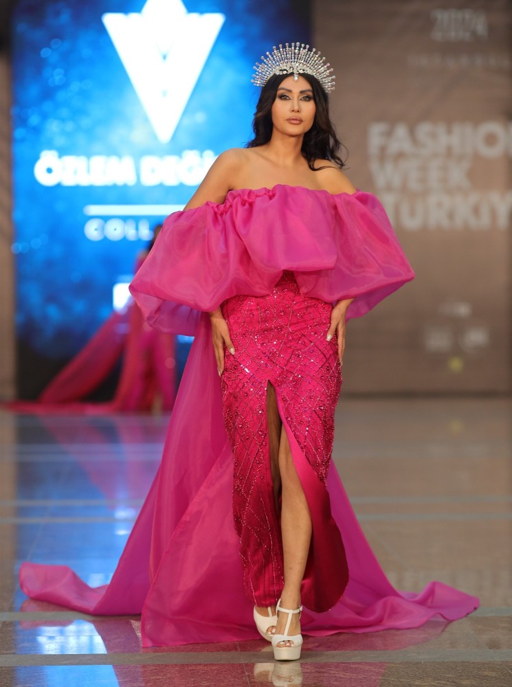 ozlem degirmen fashion week turkiye ye damga vurdu